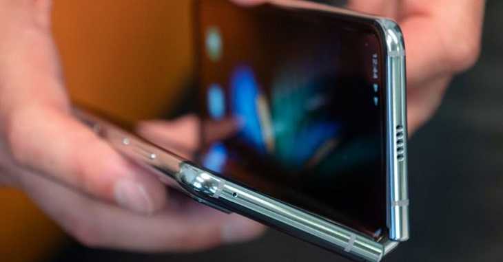 Are Foldable Phones Fragile?