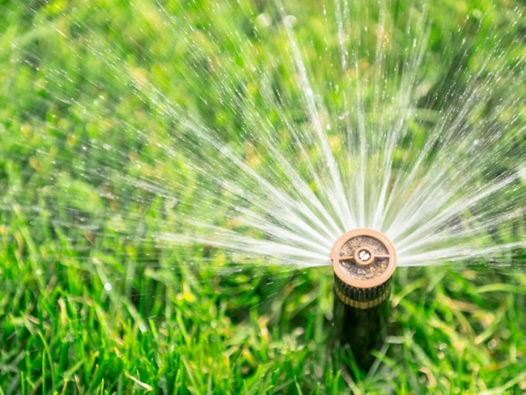 Benefits of Smart Sprinkler Controllers